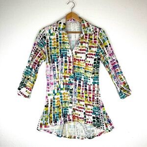 Sno Skins Multi-Colored Stretch Knit Button Down Artsy Geo